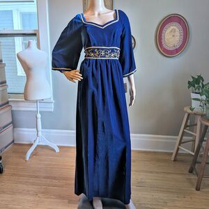 NWT Vintage 1970s Holly Velvet Gown Blue Maxi Dress Renaissance Size 11/12